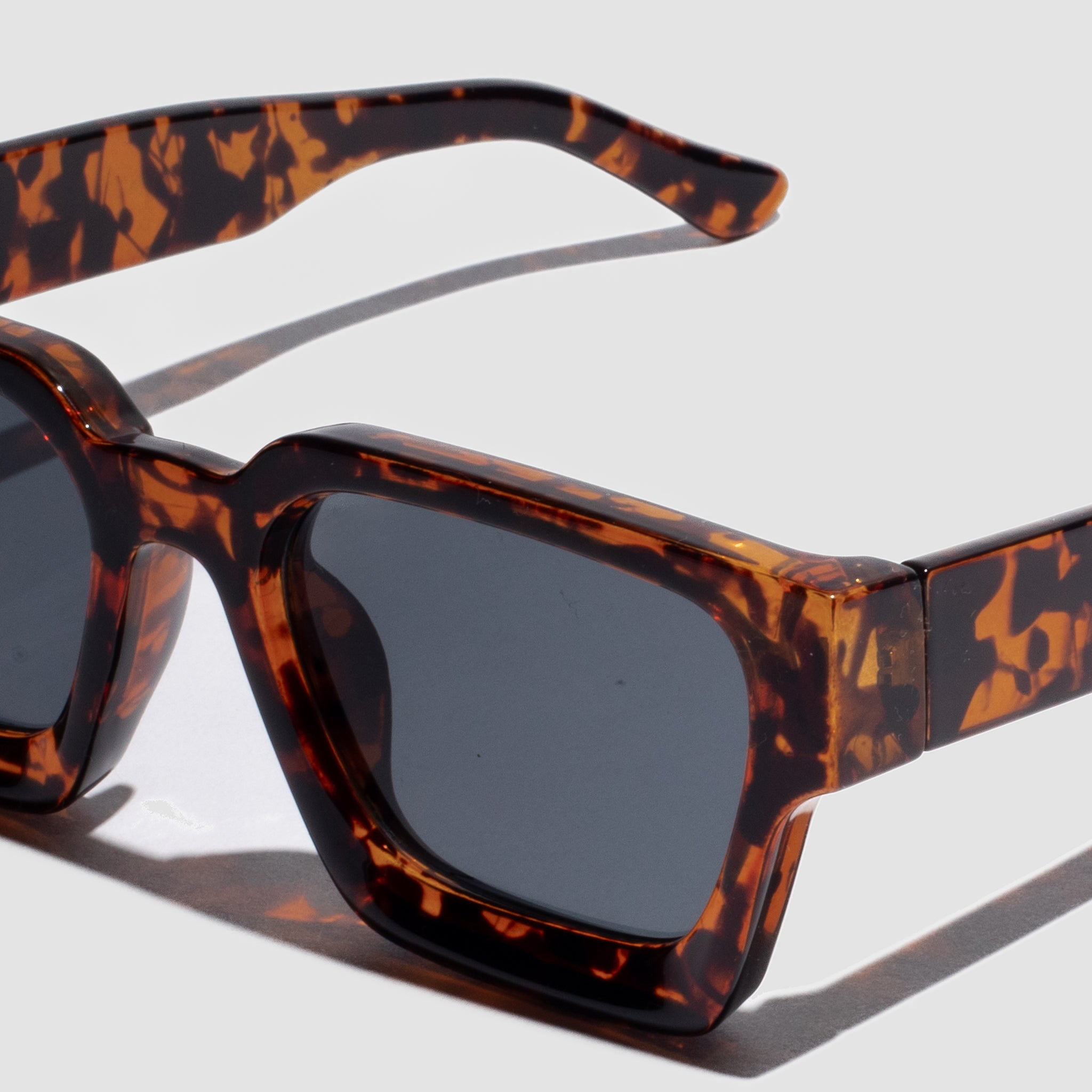 Vibran Leopard