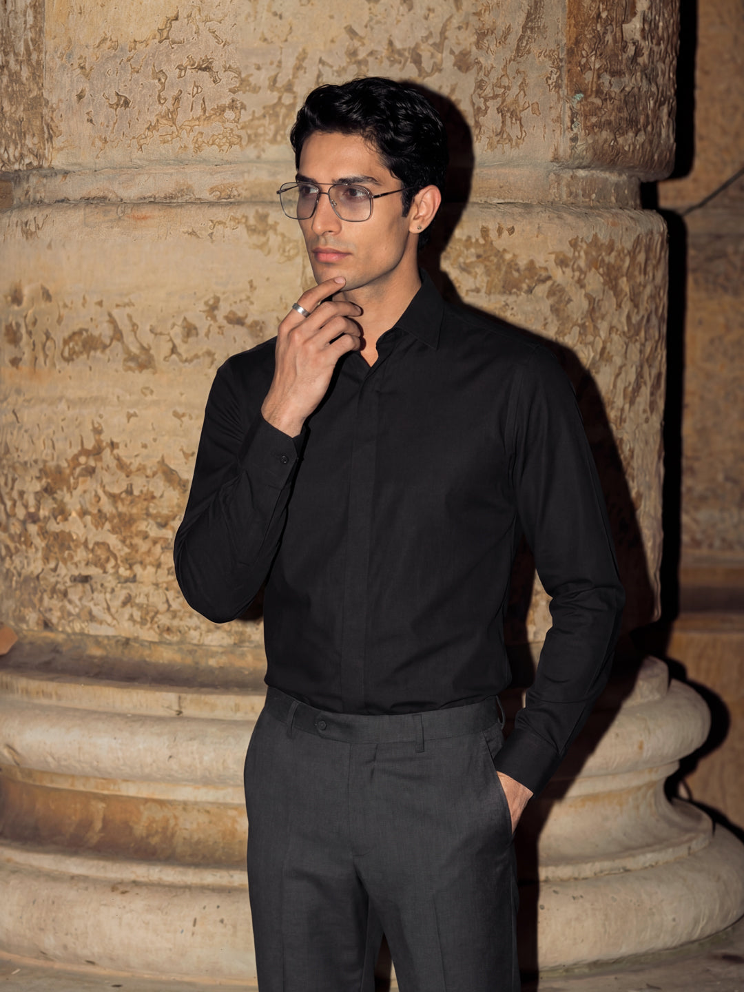 Black Placket Cover Shirt