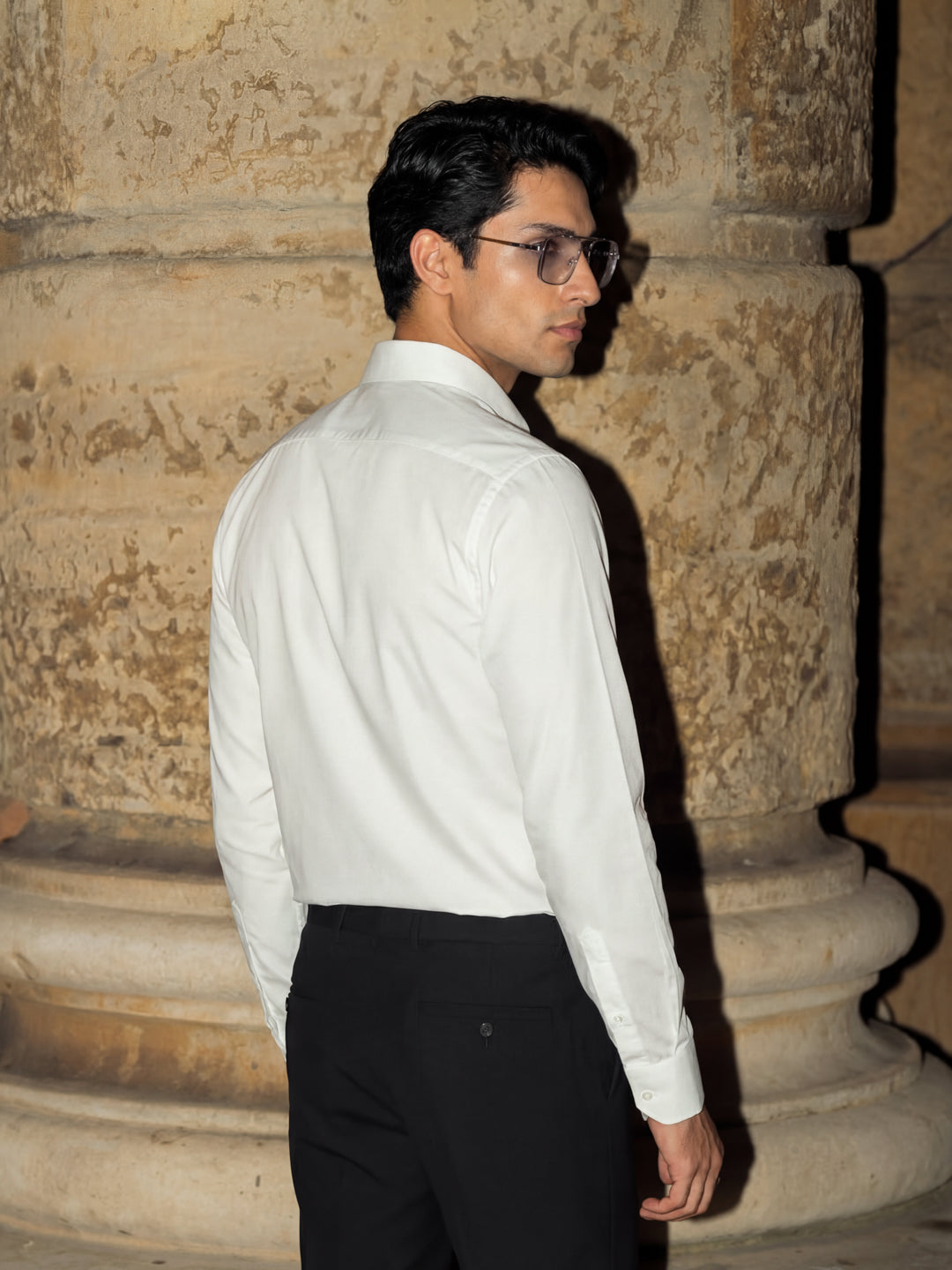 White Placket Cover Shirt